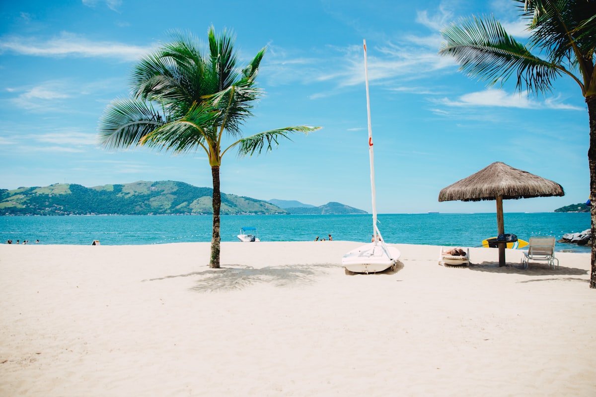Tropical beach at Tubi Haus